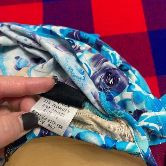 Shore Shapes Women’s Blue Floral One Piece Bathing Suit Swimsuit Size 12 - Picture 8 of 9